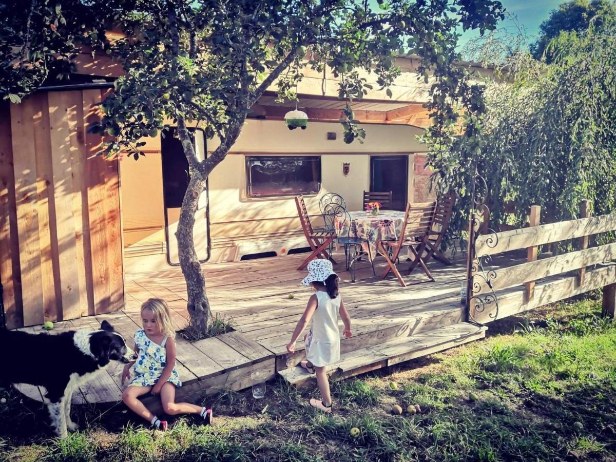 Campsite Caradjango , Caravane Chauffee Et Climatisee